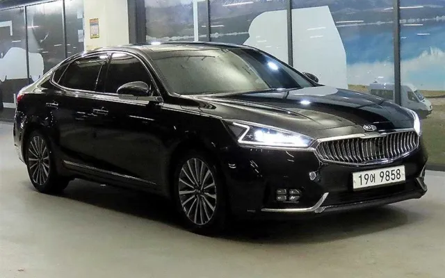 K7하이브리드 중고차 올 뉴 K7 2.4 GDI 리미티드 에디션 매물 사진 10 - 2016/12 181,927km